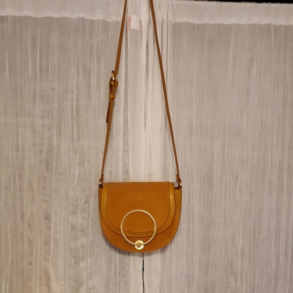 Zara Handbags - Purse